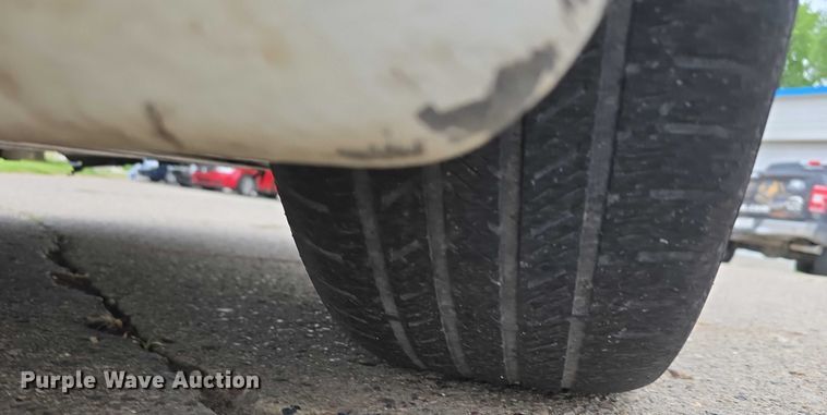 image for item EO1069 2016 Nissan Leaf 