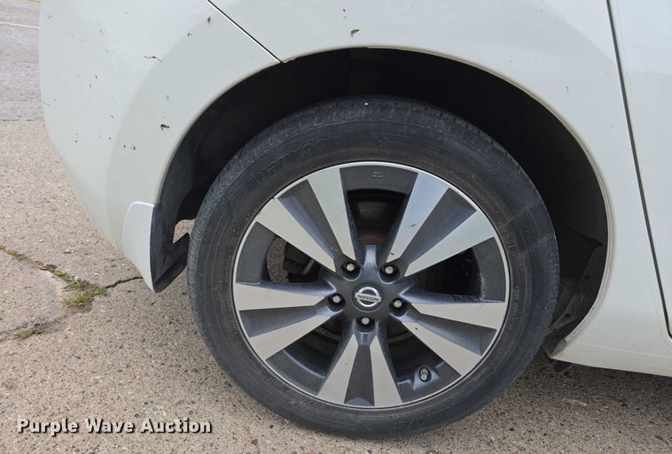 image for item EO1069 2016 Nissan Leaf 