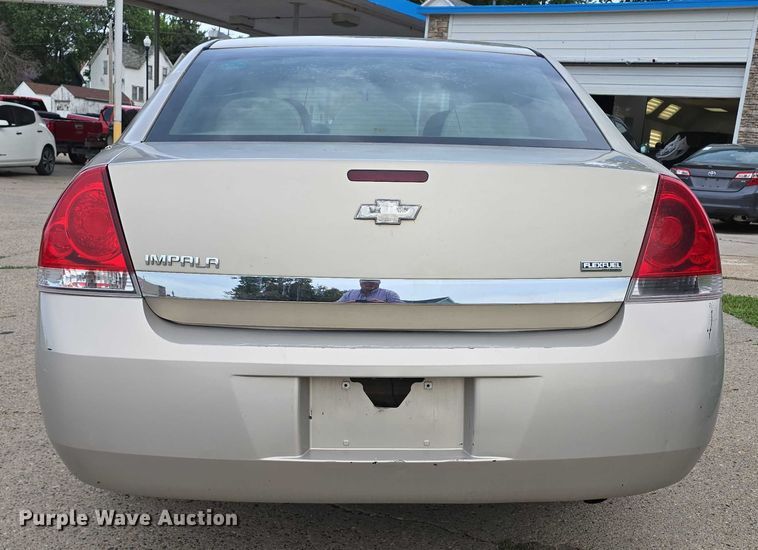 image for item EO1070 2011 Chevrolet Impala 