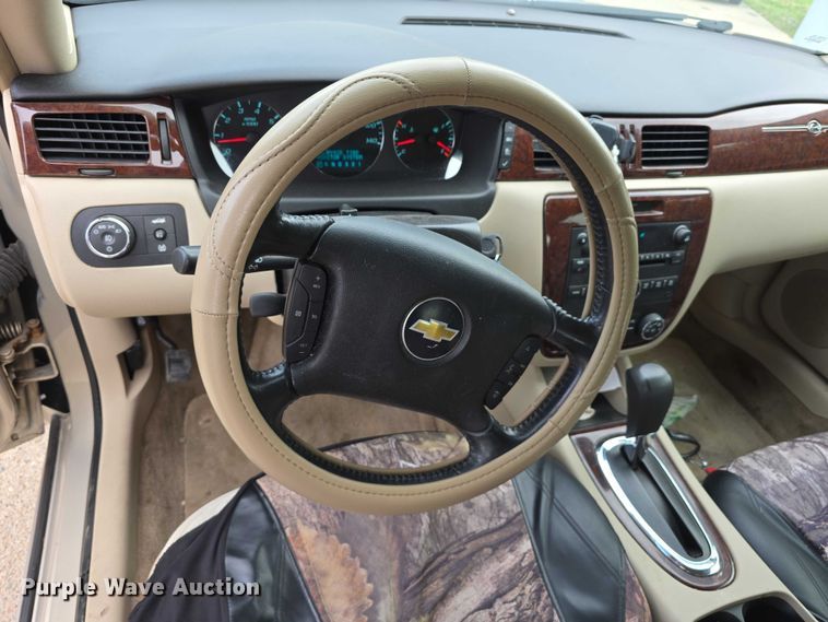 image for item EO1070 2011 Chevrolet Impala 