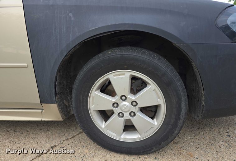 image for item EO1070 2011 Chevrolet Impala 