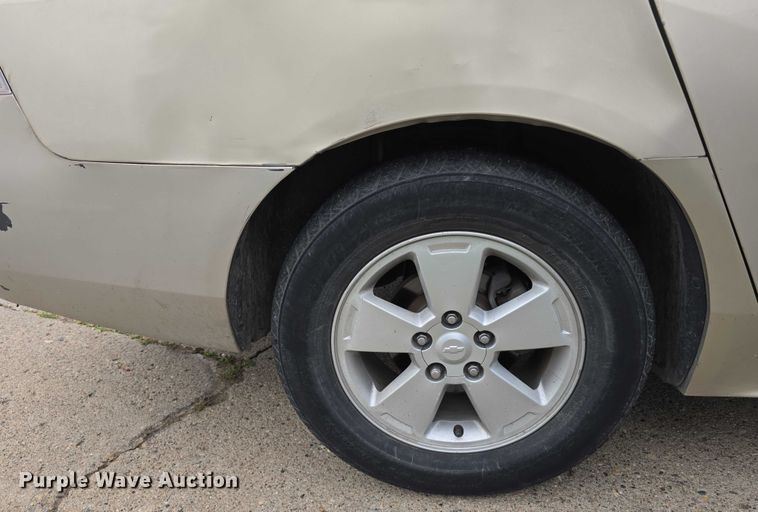 image for item EO1070 2011 Chevrolet Impala 