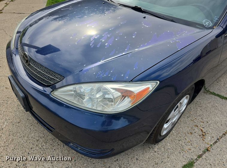 image for item EO1071 2003 Toyota Camry LE 