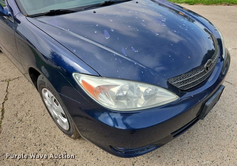 image for item EO1071 2003 Toyota Camry LE 