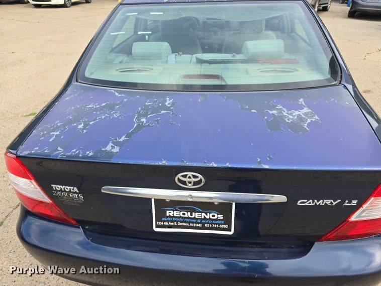 image for item EO1071 2003 Toyota Camry LE 