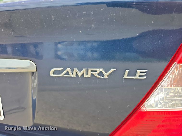 image for item EO1071 2003 Toyota Camry LE 