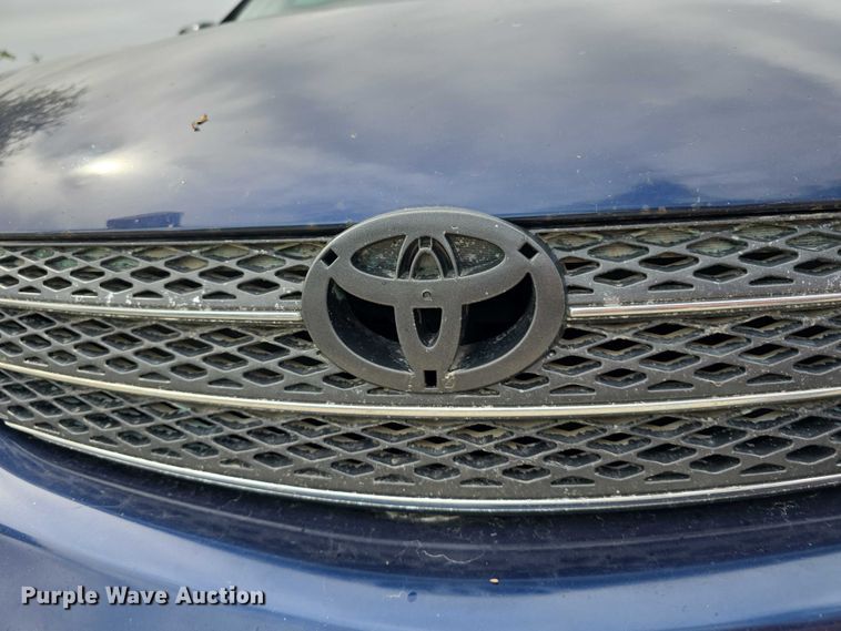 image for item EO1071 2003 Toyota Camry LE 