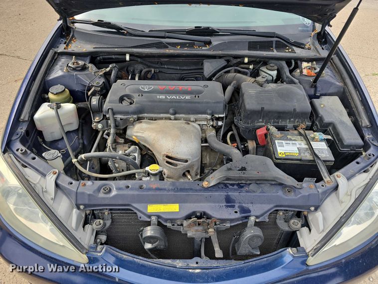 image for item EO1071 2003 Toyota Camry LE 