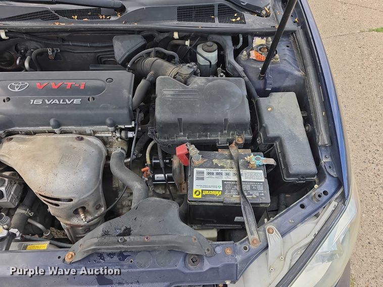 image for item EO1071 2003 Toyota Camry LE 