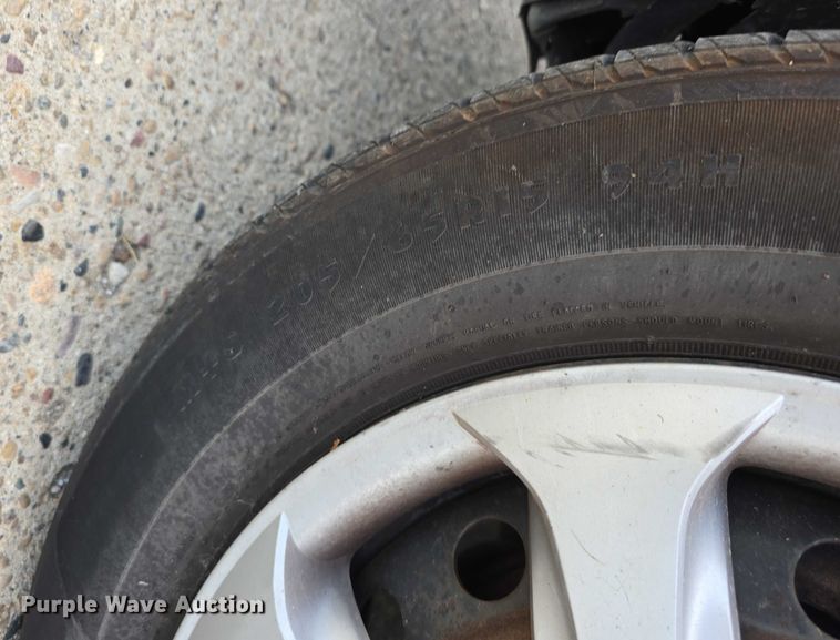 image for item EO1071 2003 Toyota Camry LE 