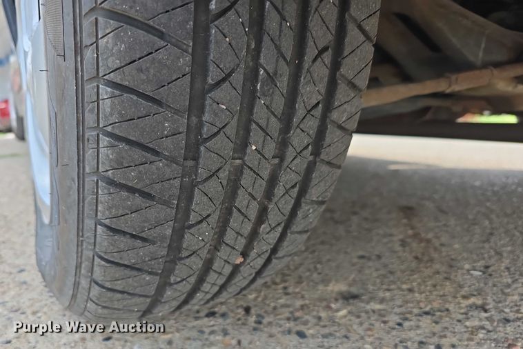 image for item EO1071 2003 Toyota Camry LE 