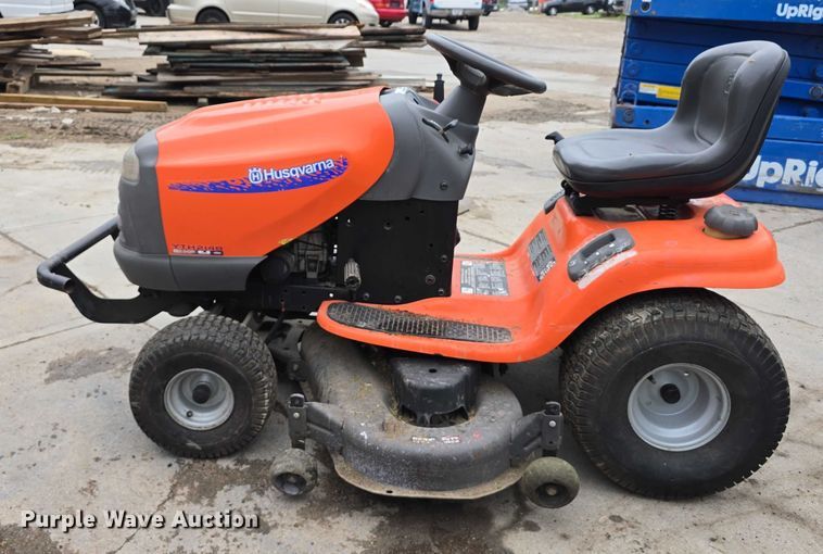 image for item EO1081 2004 Husqvarna YTH2148 lawn mower