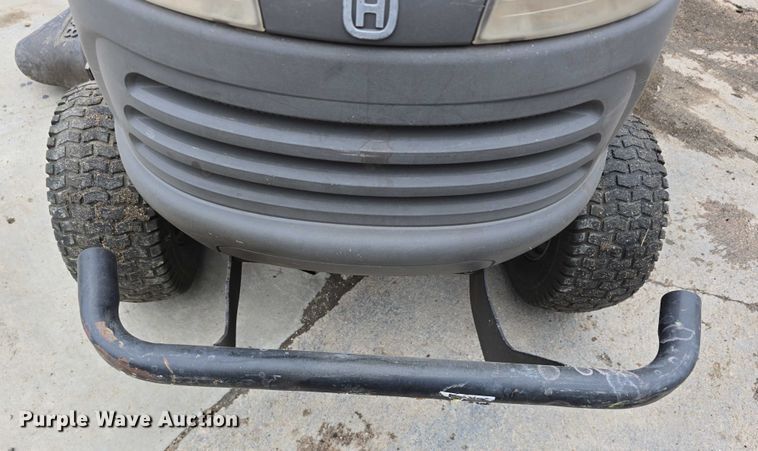 image for item EO1081 2004 Husqvarna YTH2148 lawn mower