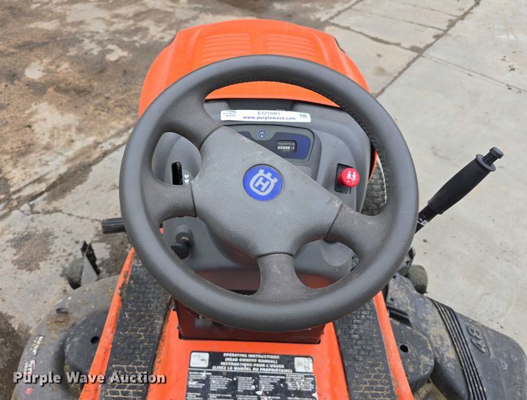 image for item EO1081 2004 Husqvarna YTH2148 lawn mower