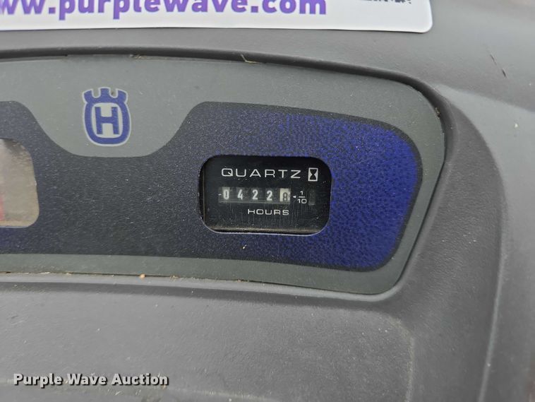 image for item EO1081 2004 Husqvarna YTH2148 lawn mower