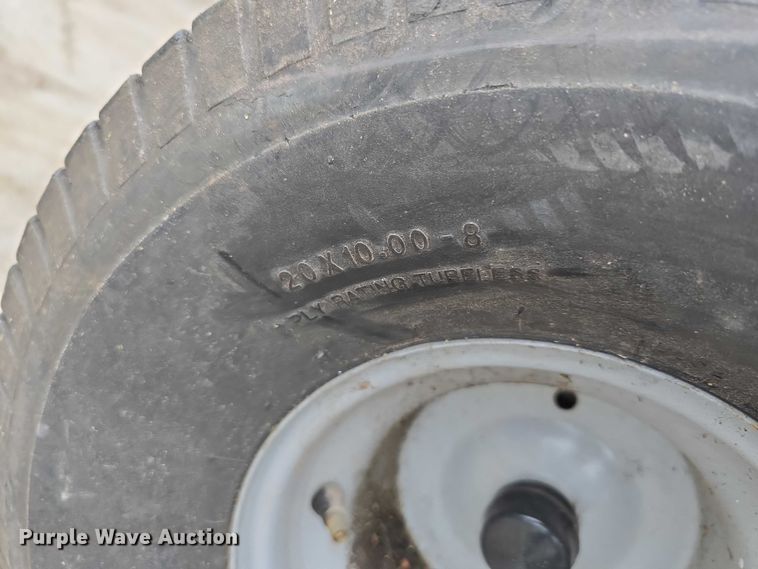 image for item EO1081 2004 Husqvarna YTH2148 lawn mower