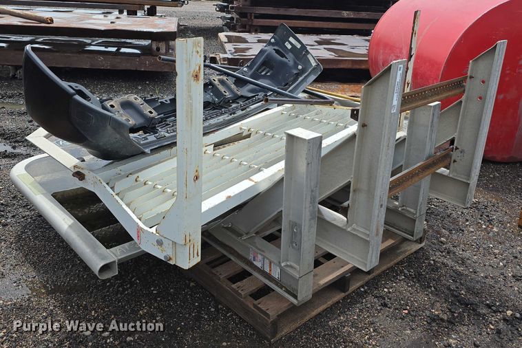 image for item EO1082 Truck parts