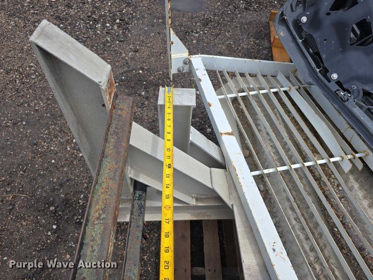 image for item EO1082 Truck parts