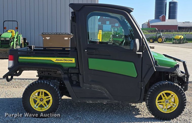 image for item EO1085 2024 John Deere XUV865M Gator utility vehicle