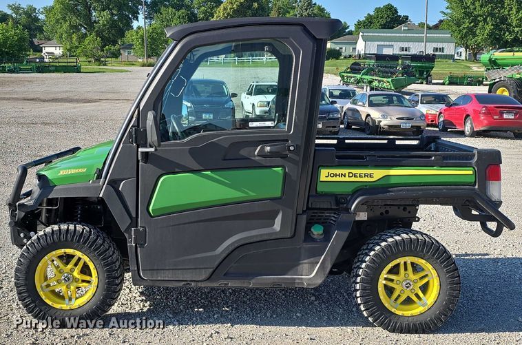 image for item EO1085 2024 John Deere XUV865M Gator utility vehicle