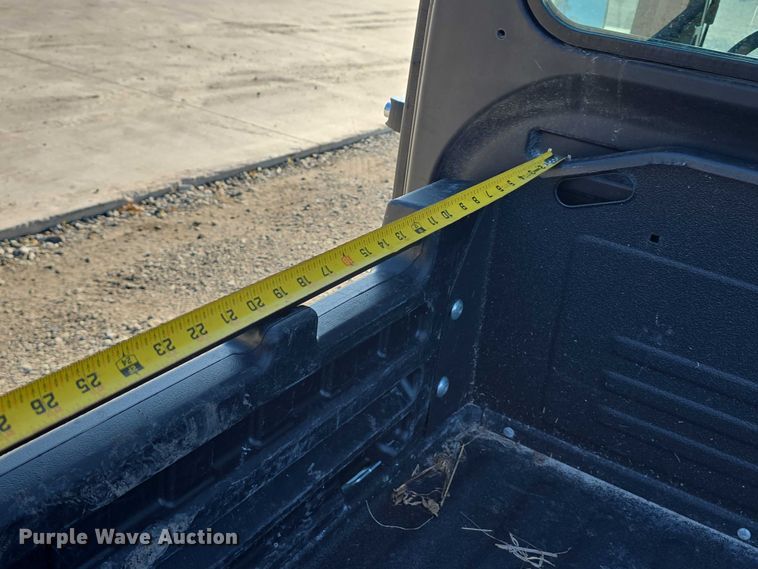 image for item EO1085 2024 John Deere XUV865M Gator utility vehicle