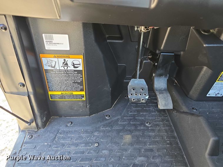 image for item EO1085 2024 John Deere XUV865M Gator utility vehicle