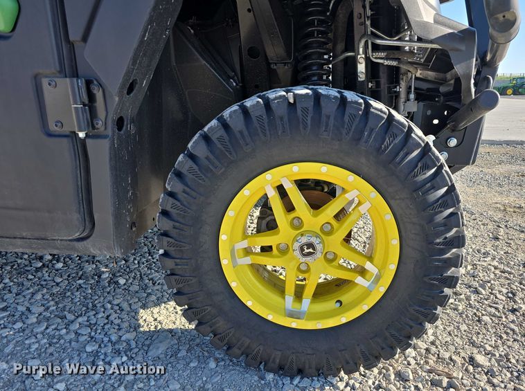 image for item EO1085 2024 John Deere XUV865M Gator utility vehicle
