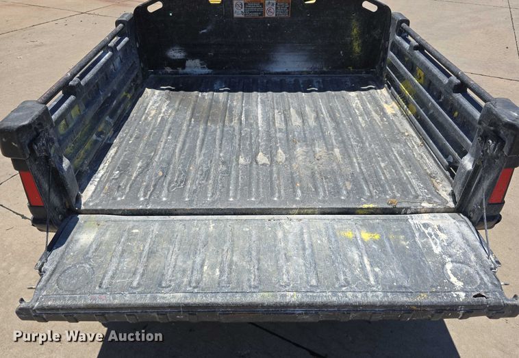 image for item EO1509 2012 John Deere TH Gator utility vehicle