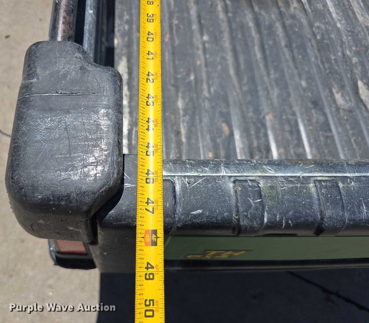 image for item EO1509 2012 John Deere TH Gator utility vehicle