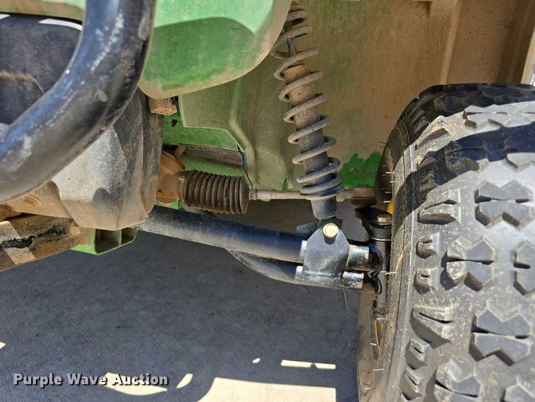 image for item EO1509 2012 John Deere TH Gator utility vehicle