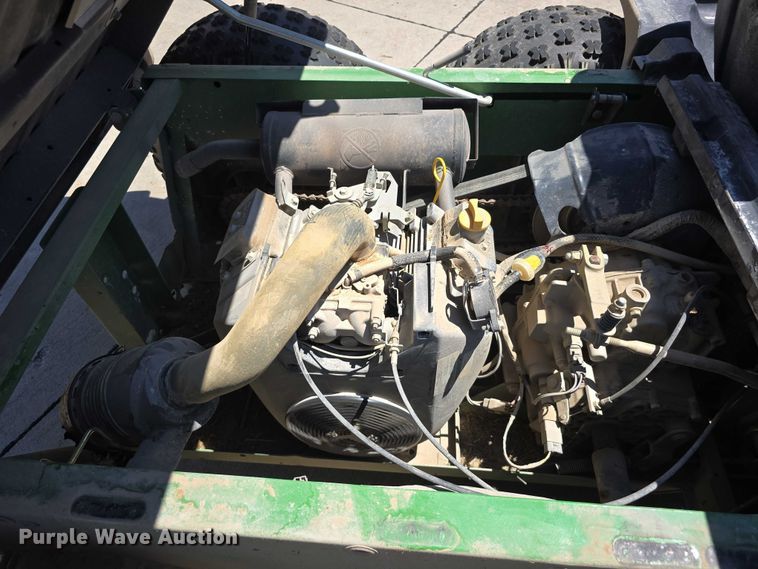 image for item EO1509 2012 John Deere TH Gator utility vehicle