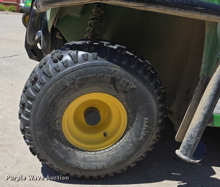 image for item EO1509 2012 John Deere TH Gator utility vehicle