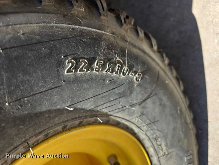 image for item EO1509 2012 John Deere TH Gator utility vehicle