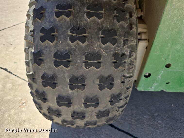 image for item EO1509 2012 John Deere TH Gator utility vehicle