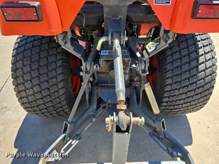 image for item EO1511 Kubota BX2230D lawn tractor