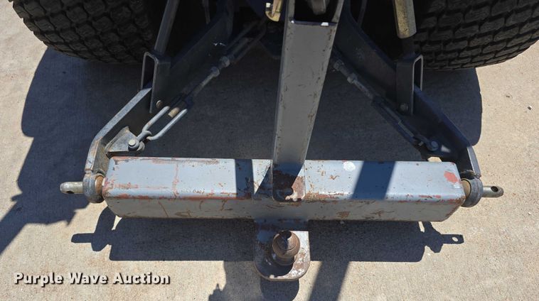 image for item EO1511 Kubota BX2230D lawn tractor