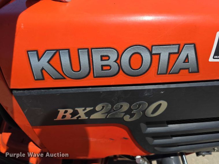 image for item EO1511 Kubota BX2230D lawn tractor