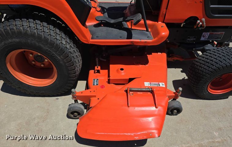 image for item EO1511 Kubota BX2230D lawn tractor