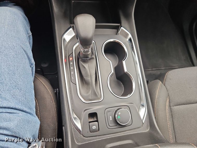 image for item EO4505 2021 Chevrolet Traverse SUV