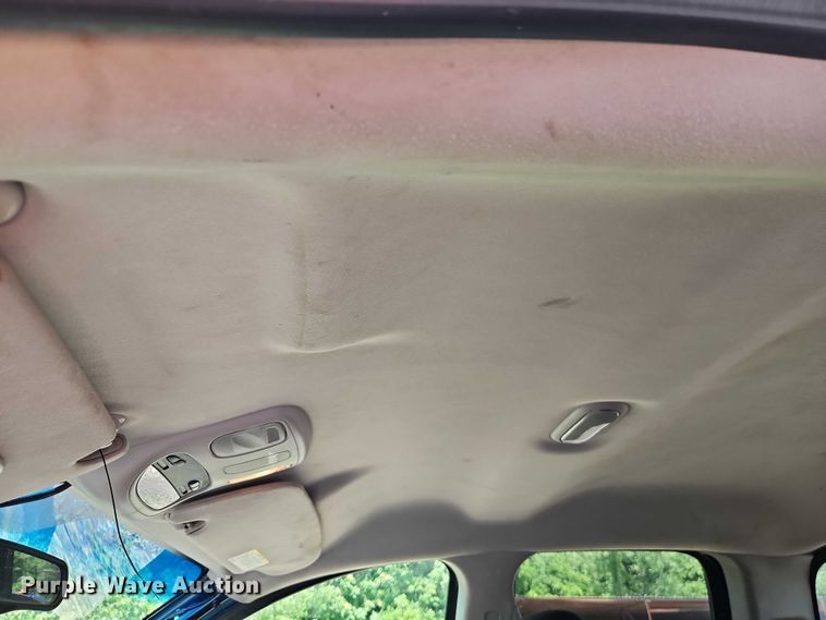 image for item EO4506 2004 Dodge Ram 3500 Quad Cab pickup truck cab and chassis