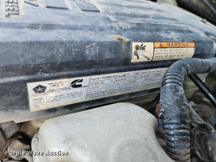 image for item EO4506 2004 Dodge Ram 3500 Quad Cab pickup truck cab and chassis