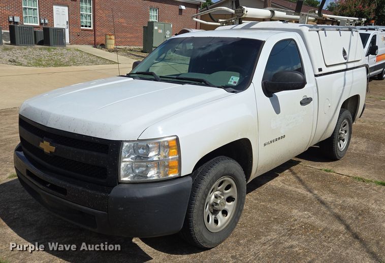 image for item EQ2609 2012 Chevrolet Silverado 1500 pickup truck