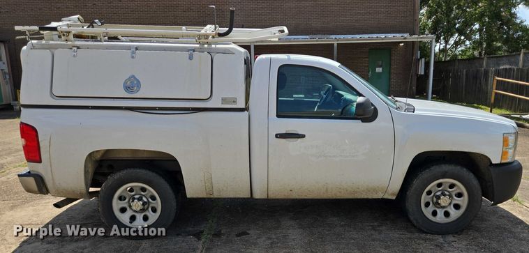 image for item EQ2609 2012 Chevrolet Silverado 1500 pickup truck