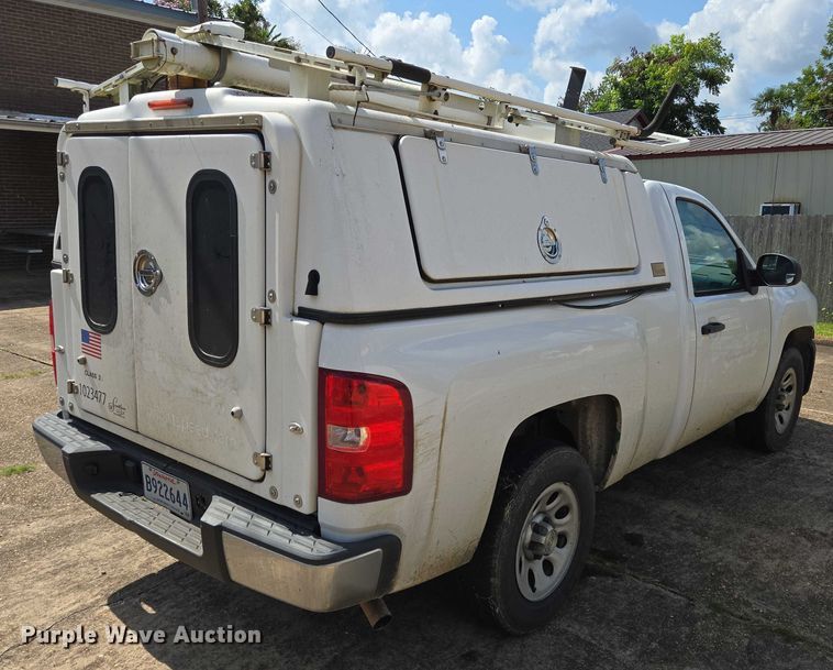 image for item EQ2609 2012 Chevrolet Silverado 1500 pickup truck