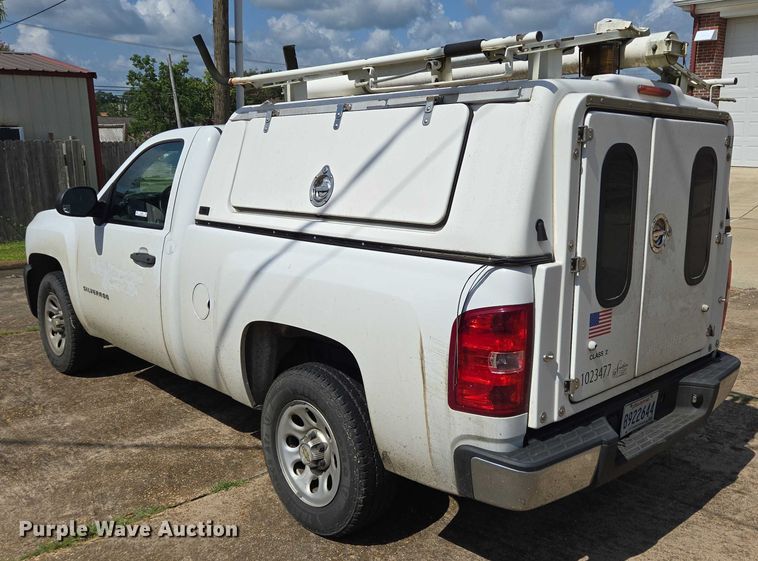 image for item EQ2609 2012 Chevrolet Silverado 1500 pickup truck