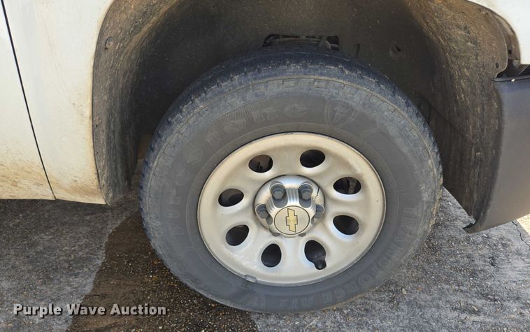 image for item EQ2609 2012 Chevrolet Silverado 1500 pickup truck