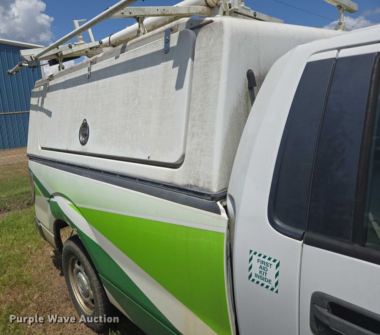 image for item EQ2610 2010 Ford F150 pickup truck