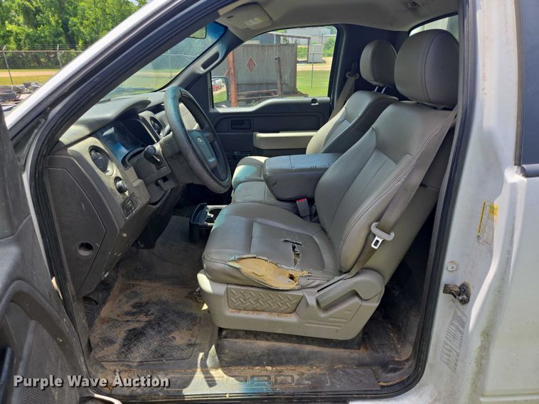 image for item EQ2610 2010 Ford F150 pickup truck