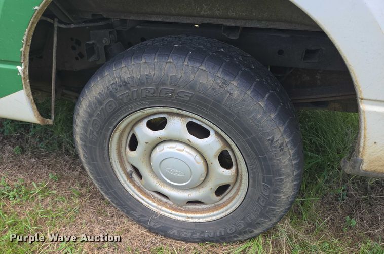 image for item EQ2610 2010 Ford F150 pickup truck