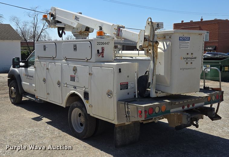 image for item EQ6819 2012 Ford F450 Super Duty bucket truck